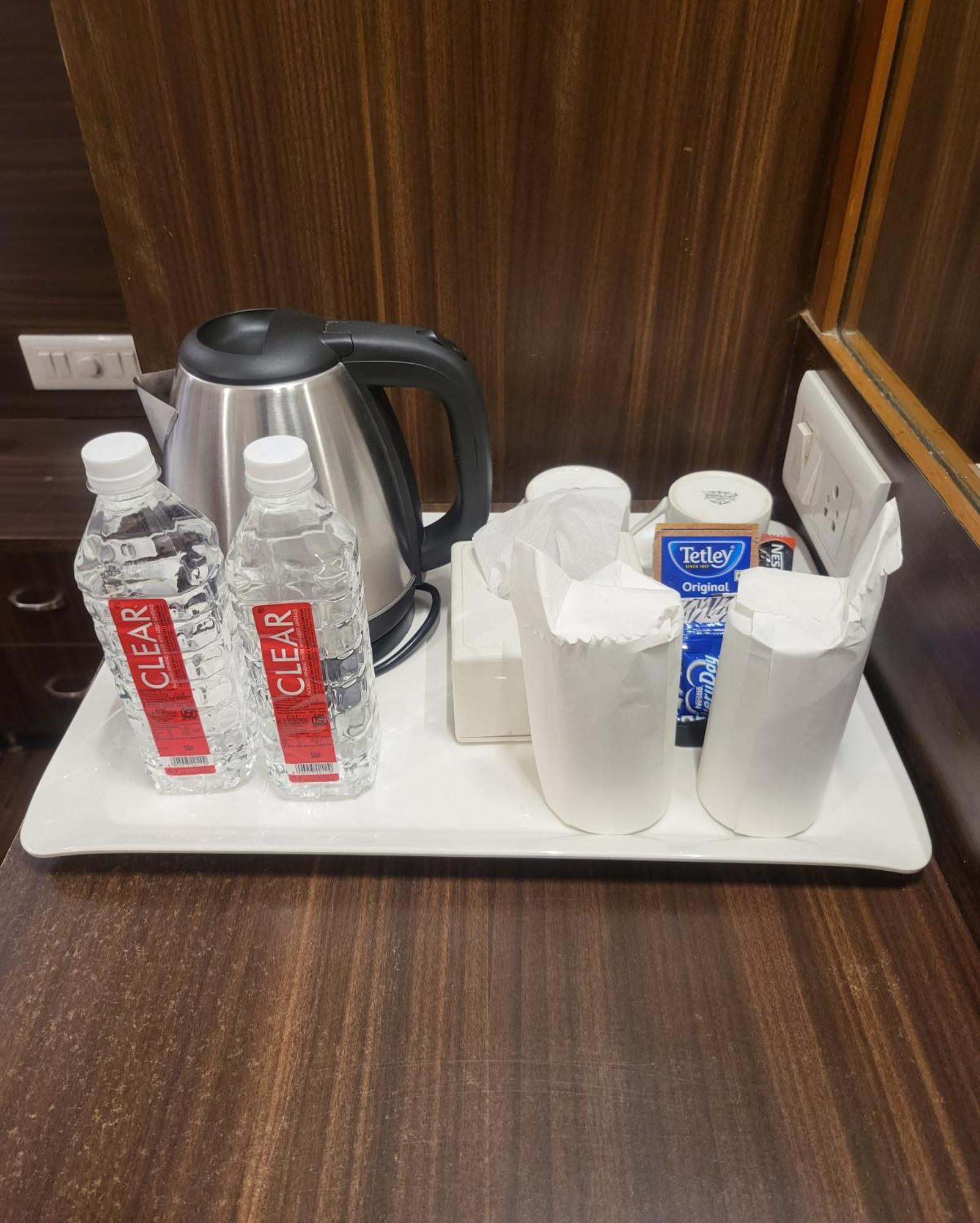 Hotel Maharana Inn Chembur Мумбаї Екстер'єр фото